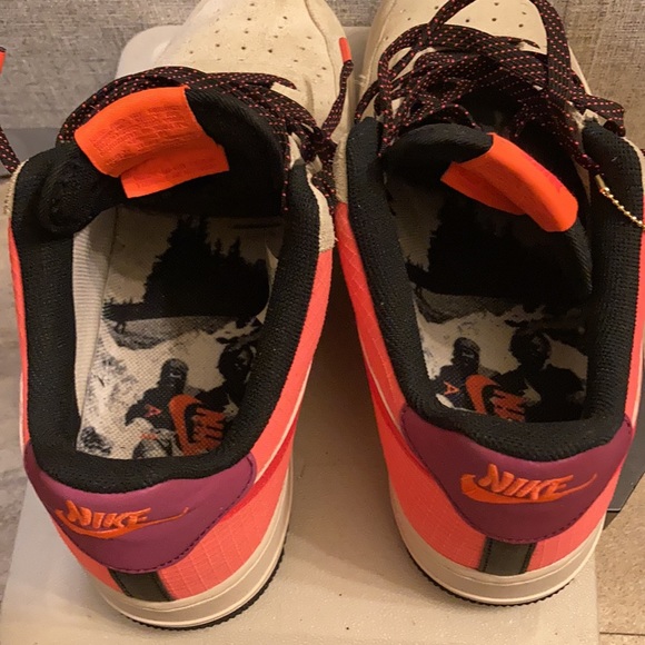 CREAM SUEDE ORANGE AND BLACK NIKES SNEAKERS Slightly Used - Picture 4 of 16